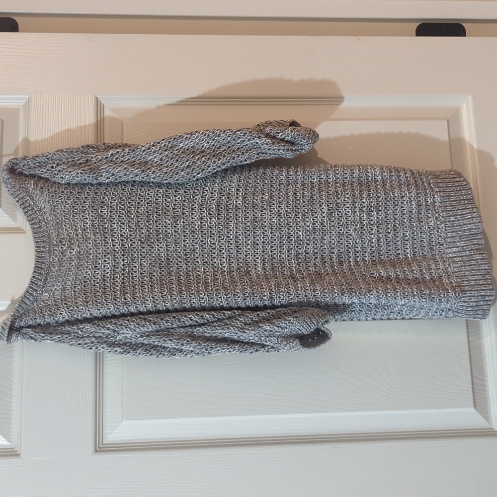 Roxy Sweater - Picture 3 of 6